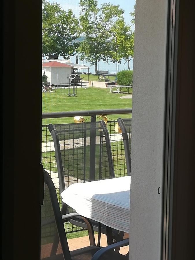 Apartmán Zamardi Siraly Exteriér fotografie