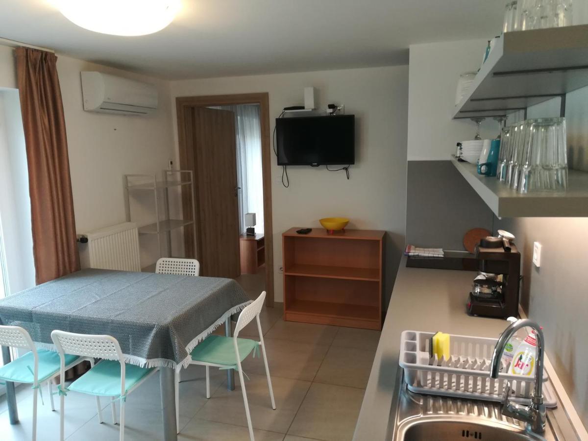 Apartmán Zamardi Siraly Exteriér fotografie
