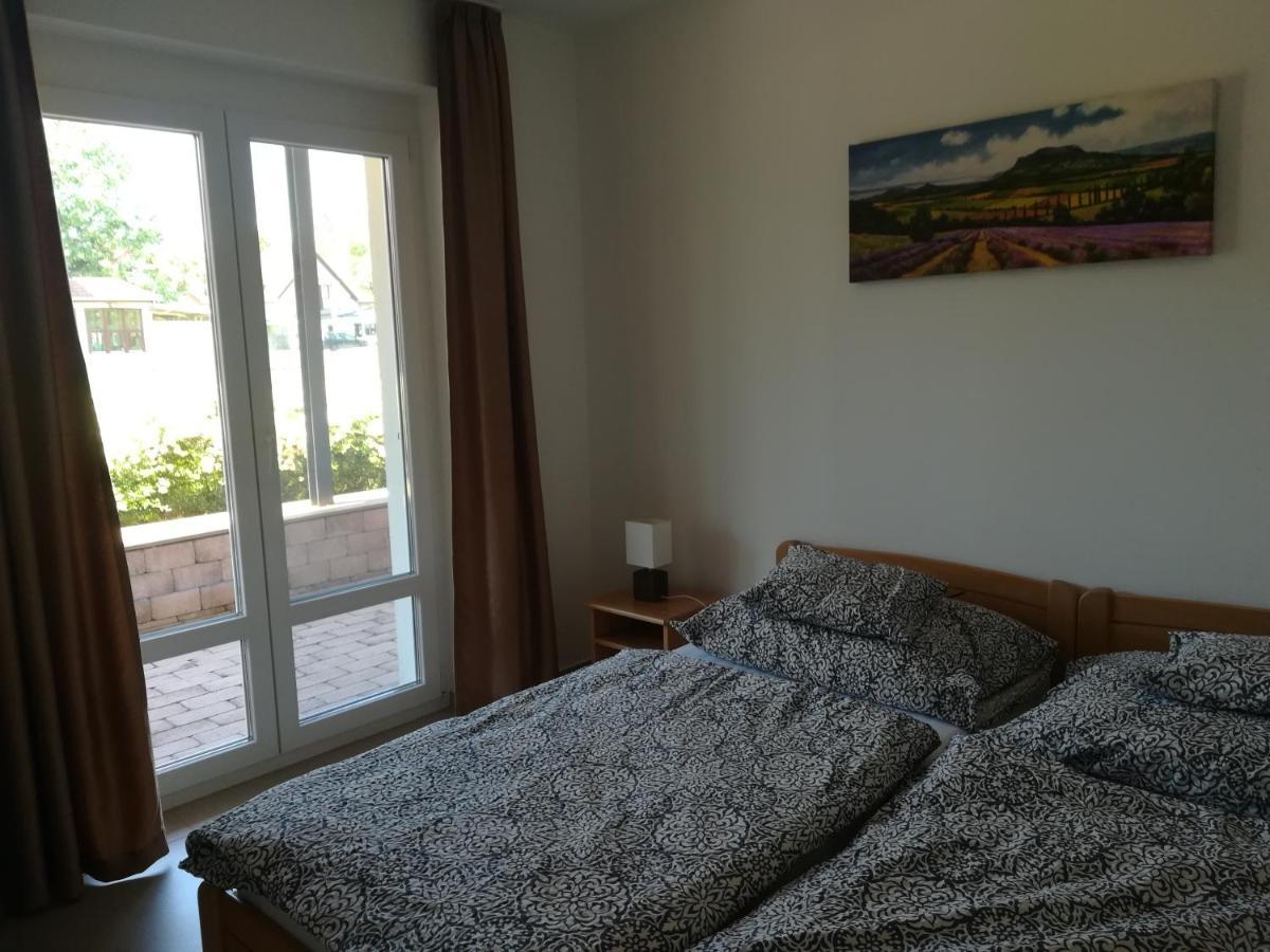 Apartmán Zamardi Siraly Exteriér fotografie